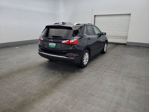 Used 2018 Chevrolet Equinox LT w/ Sun & Infotainment Package AWD/4WD image 9