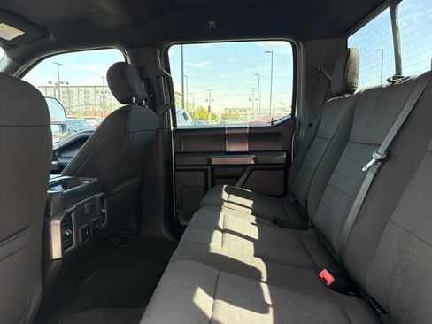 Used 2019 Ford F150 XLT w/ Equipment Group 302A Luxury AWD/4WD image 16