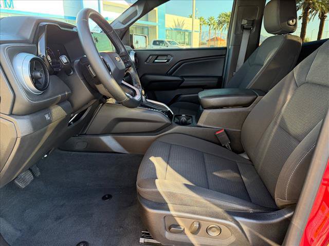 Used 2023 Chevrolet Colorado LT w/ LT Convenience Package II AWD/4WD image 6