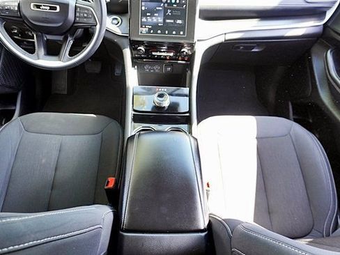 Certified 2023 Jeep Grand Cherokee L Laredo RWD image 22
