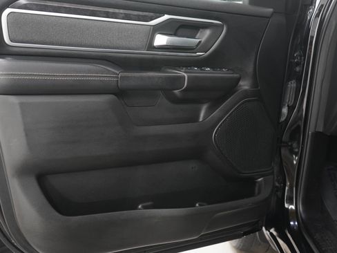 Used 2022 RAM 1500 Big Horn AWD/4WD image 18
