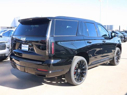 New 2026 Cadillac Escalade Platinum Sport w/ LPO, ONYX Package image 24
