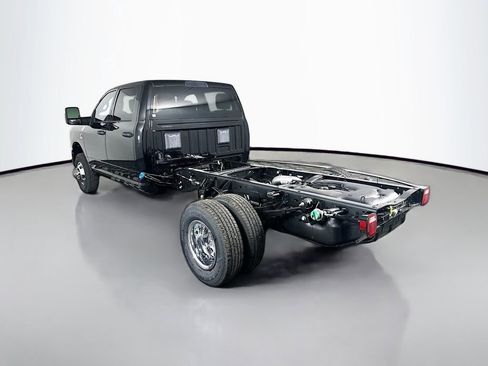 New 2026 RAM 3500 Tradesman w/ Chrome Appearance Group A image 5