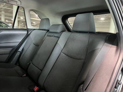 Used 2023 Toyota RAV4 XLE AWD/4WD image 35