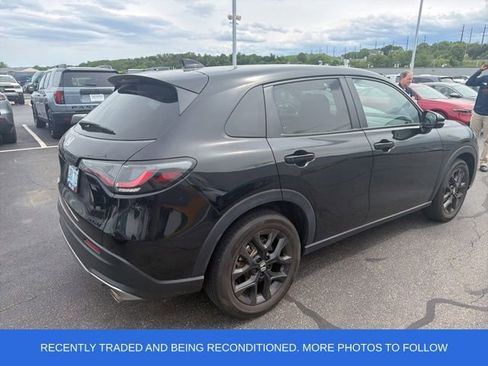 Used 2024 Honda HR-V Sport image 2