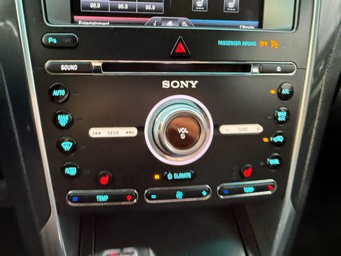 Used 2016 Ford Explorer Sport image 34