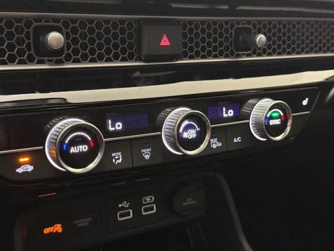 Used 2024 Honda Civic Sport Touring image 18