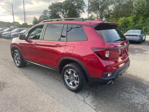 Used 2023 Honda Passport TrailSport image 4