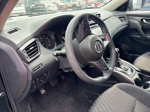 Used 2019 Nissan Rogue SV AWD/4WD image 8