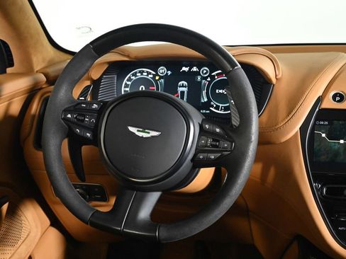 Used 2023 Aston Martin DBX 707 AWD/4WD image 10