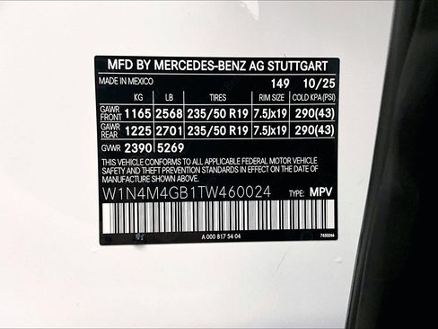 Used 2026 Mercedes-Benz GLB 250 image 33