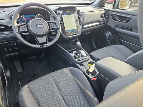 Certified 2025 Subaru Forester Premium image 3