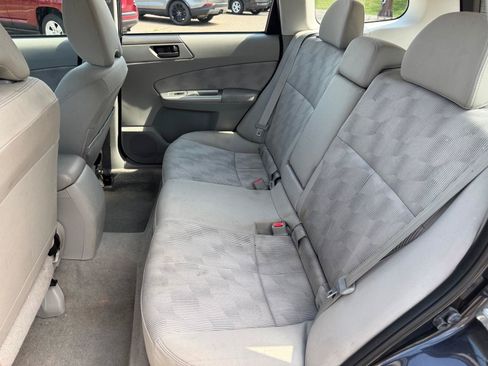 Used 2010 Subaru Forester 2.5X AWD/4WD image 7