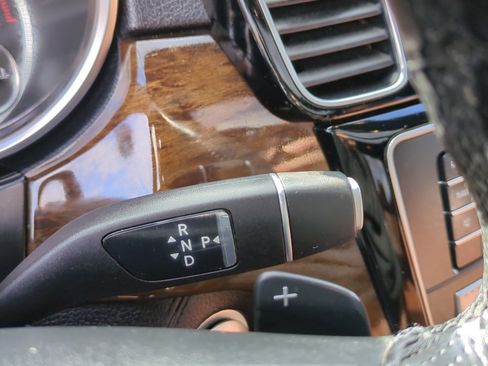 Used 2018 Mercedes-Benz GLE 350 image 27