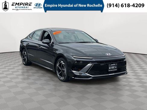 Certified 2026 Hyundai Sonata SEL AWD/4WD image 1