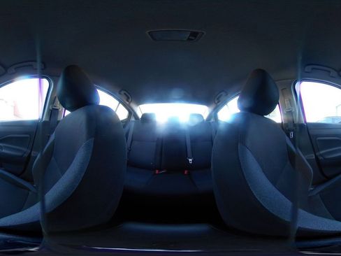 Used 2025 Nissan Versa SV FWD image 40