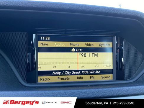 Used 2011 Mercedes-Benz E 350 4MATIC Wagon image 15