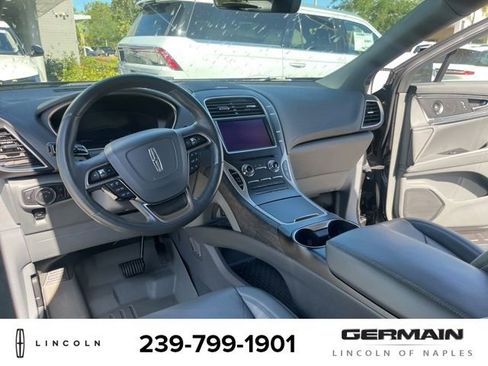 Used 2020 Lincoln Nautilus Reserve w/ Cargo Utility Package AWD/4WD image 13