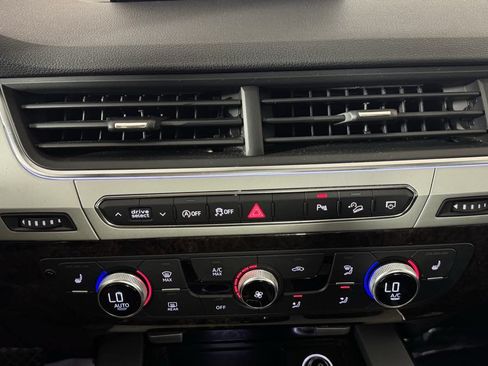 Used 2019 Audi Q7 2.0T Premium Plus AWD/4WD image 27