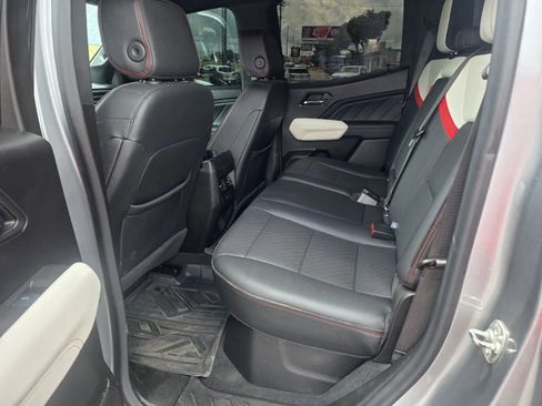 Used 2024 GMC Canyon AT4X AWD/4WD image 13