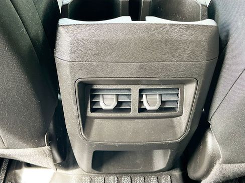 Used 2024 Chevrolet Colorado Trail Boss AWD/4WD image 24