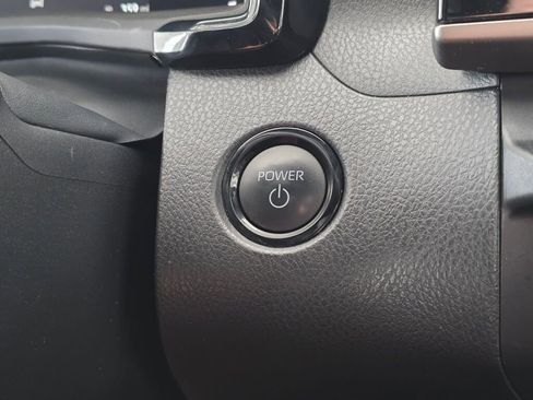 Certified 2025 Toyota Camry SE image 32