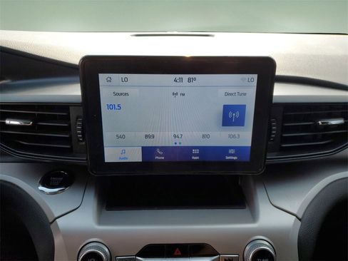 Certified 2022 Ford Explorer XLT image 27