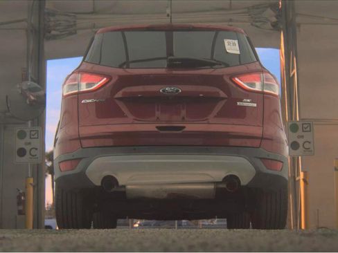 Used 2014 Ford Escape SE FWD image 7