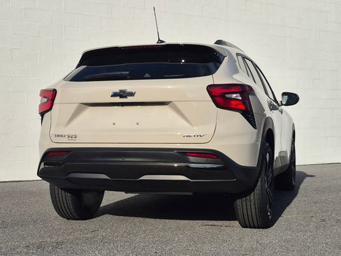New 2026 Chevrolet Trax ACTIV w/ Driver Confidence Package FWD image 14