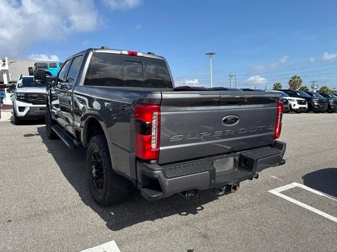 Used 2023 Ford F250 Lariat w/ Lariat Ultimate Package AWD/4WD image 3
