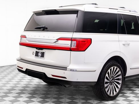 Used 2021 Lincoln Navigator Reserve w/ Luxury Package image 41