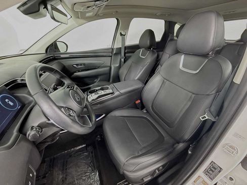 Used 2023 Hyundai Tucson Limited AWD/4WD image 5