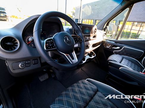 New 2024 Mercedes-Benz Sprinter 3500 image 9