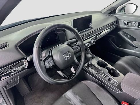 Used 2026 Honda Civic Sport Touring image 9
