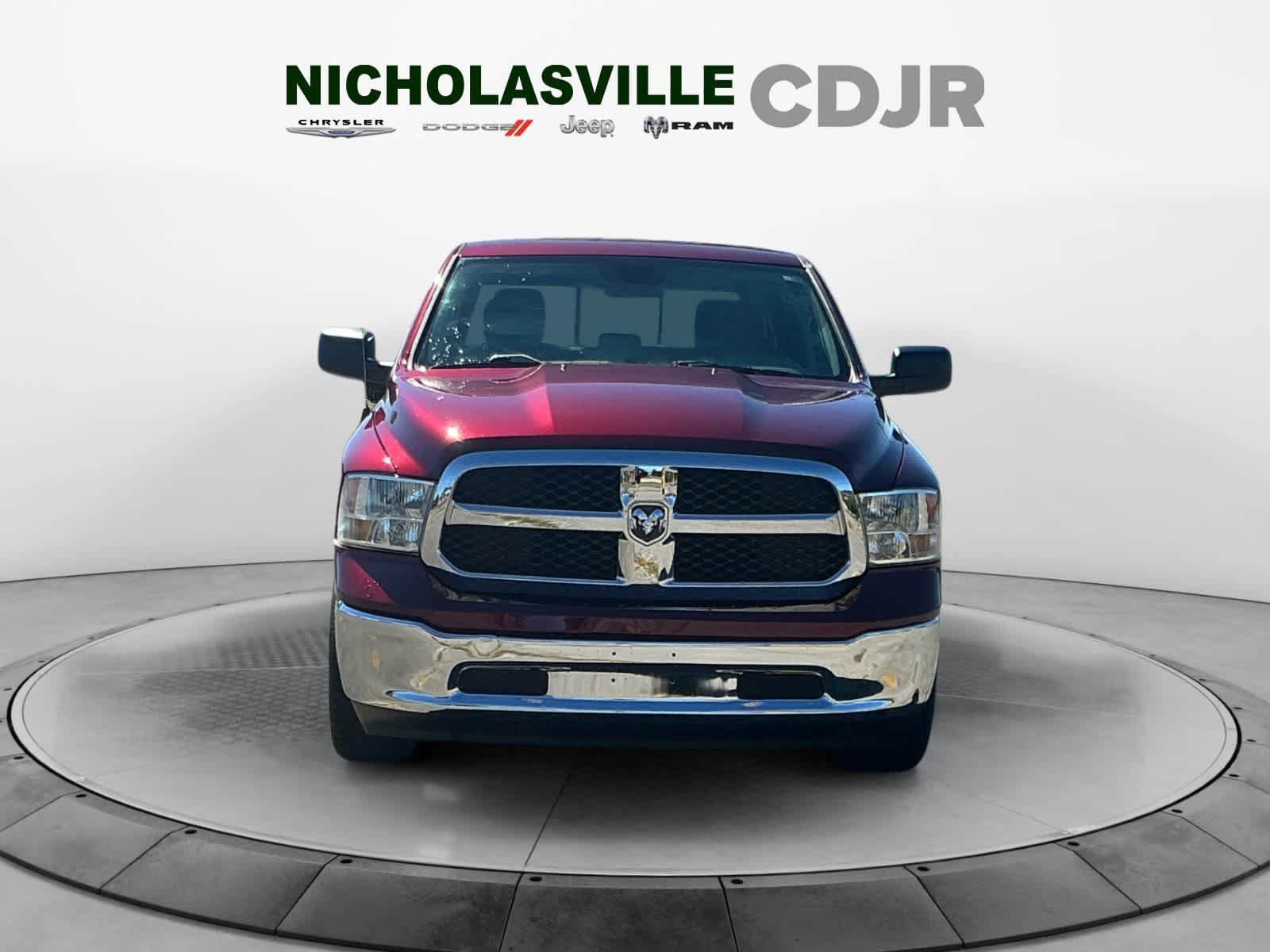 Used 2017 RAM 1500 Classic SLT AWD/4WD image 8
