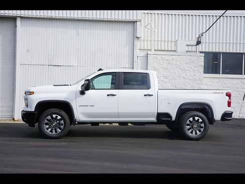 New 2026 Chevrolet Silverado 2500 Custom w/ Custom Value Package image 2