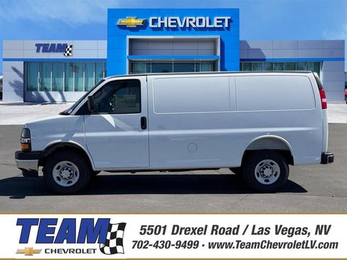 New 2026 Chevrolet Express 2500 RWD image 1