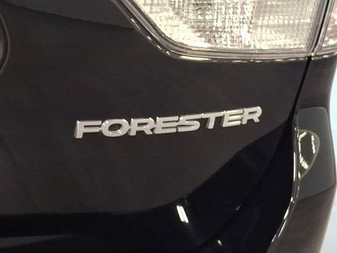Certified 2024 Subaru Forester Premium AWD/4WD image 30
