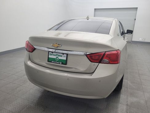 Used 2014 Chevrolet Impala LT w/ Convenience Package image 7