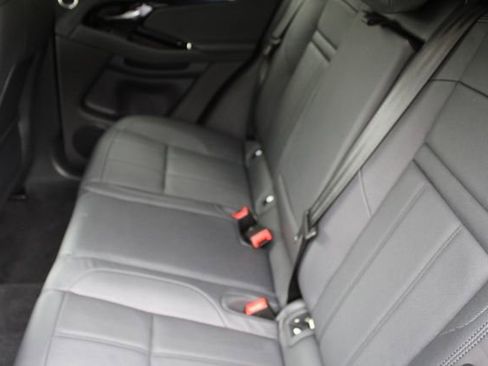 Used 2025 Land Rover Range Rover Evoque S image 5