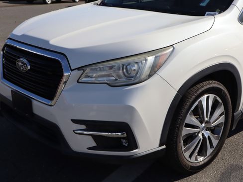 Used 2019 Subaru Ascent Touring w/ Popular Package #2A image 6