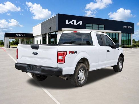 Used 2018 Ford F150 XL w/ Equipment Group 101A Mid AWD/4WD image 5