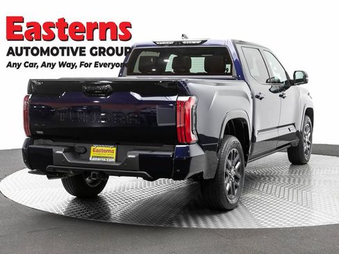 Used 2023 Toyota Tundra Platinum AWD/4WD image 5