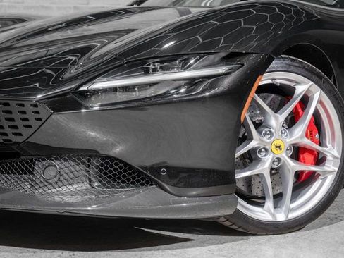 Used 2021 Ferrari Roma image 38
