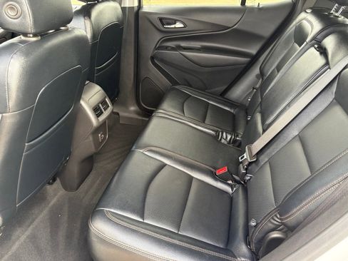 Used 2022 Chevrolet Equinox LT image 31