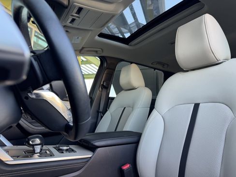 Used 2024 MAZDA CX-90 Plug-In Hybrid w/ Preferred image 25