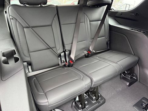 New 2026 GMC Yukon Denali w/ Sun & Power Step Package image 29