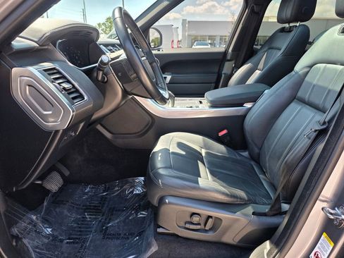 Used 2022 Land Rover Range Rover Sport SE image 23