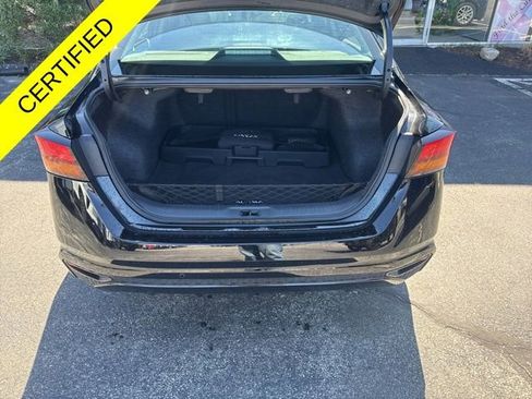 Used 2024 Nissan Altima 2.5 SV AWD/4WD image 20