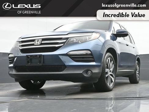Used 2018 Honda Pilot Touring image 33